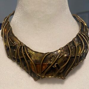 Elegant Gold Statement Necklace